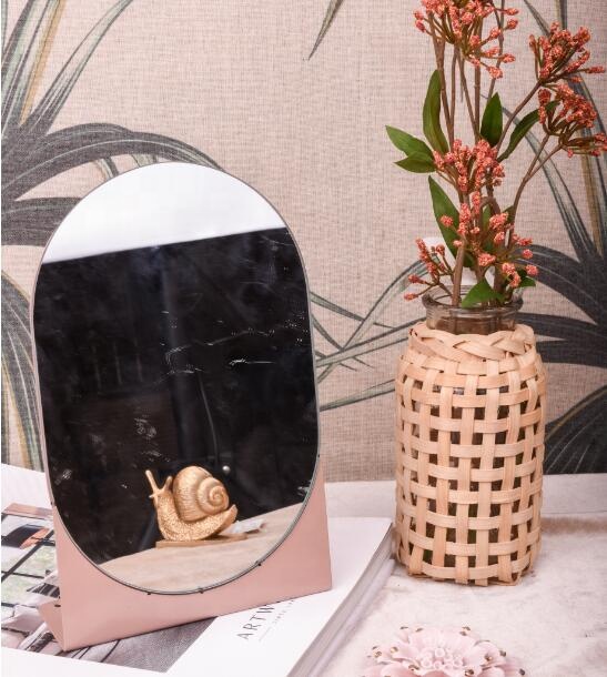 High Quality fashion oval New Design Table Stand Mirror